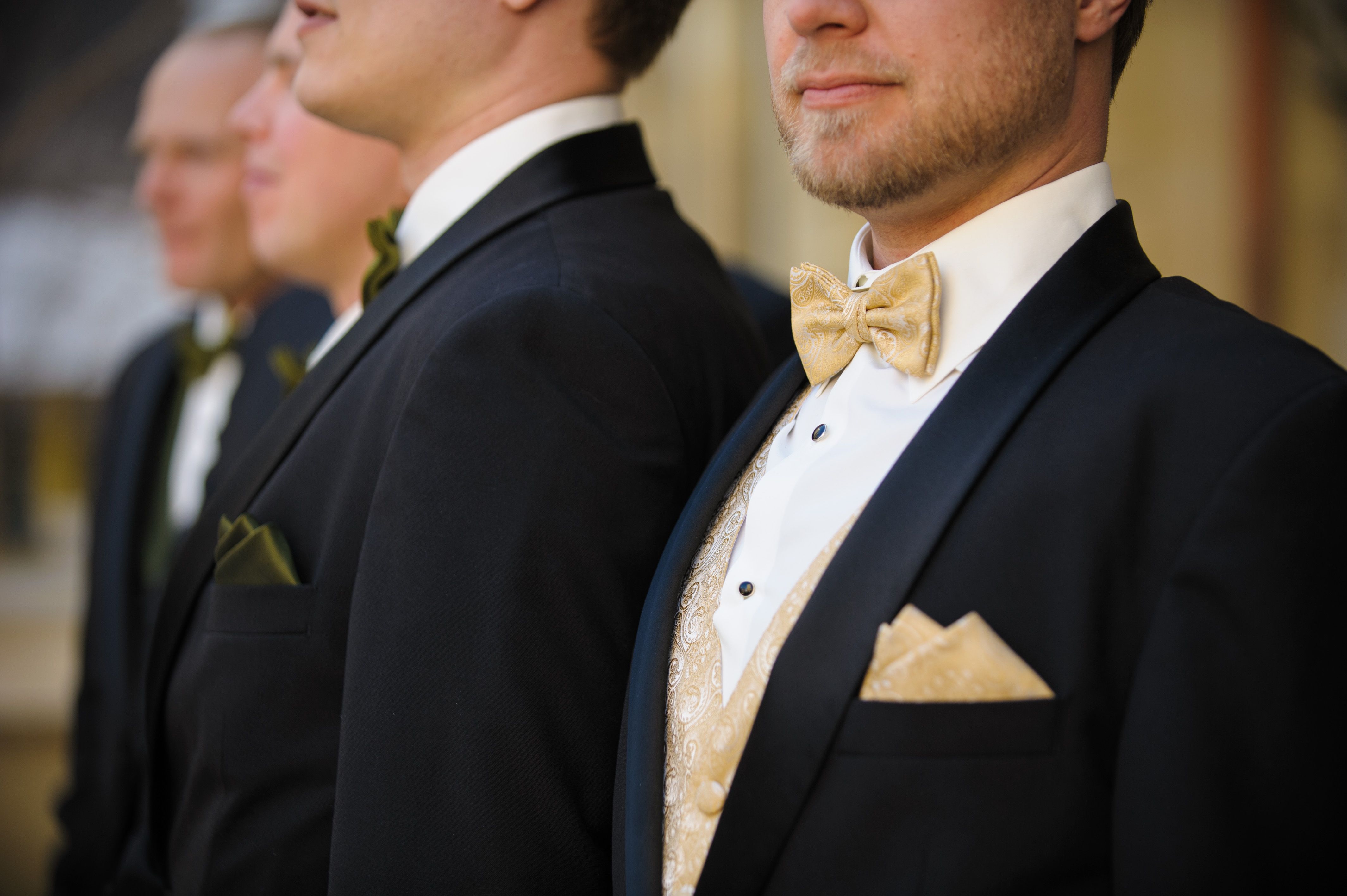 The Timeless Elegance of Black and Gold Suits: A Style Odyssey The Timeless Elegance of Black and Gold Suits: A Style Odyssey