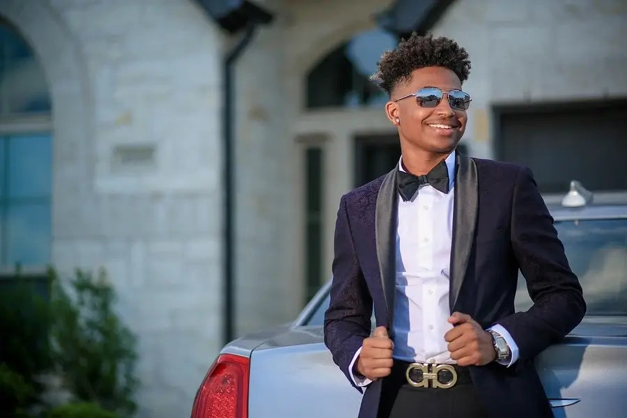 What Do Guys Wear to Prom? A Complete Style Guide