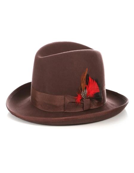 Brown 1920s men's gangster hat. Wide brim, rounded crown. Soft felt material. Features satin ribbon band with red/brown feather accent.