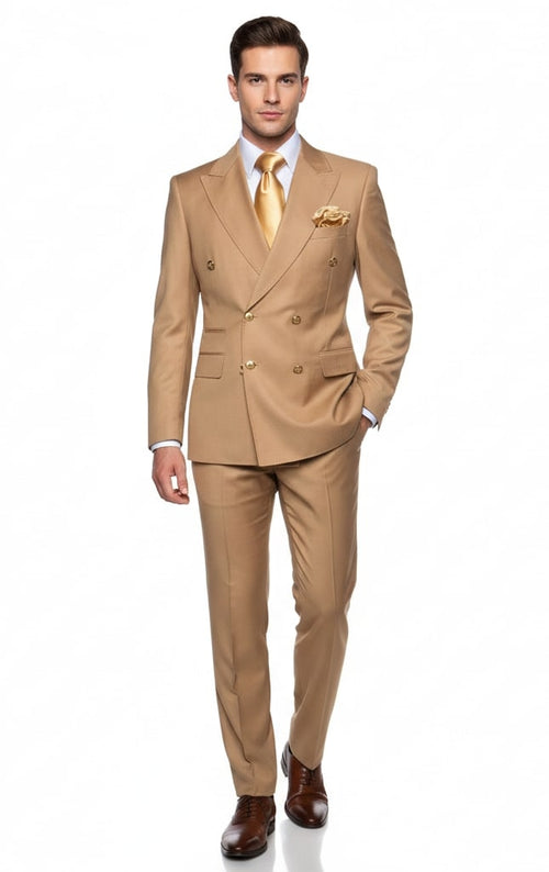 Men's camel bronze double-breasted suit. Tailored fit, two-row button closure. Includes structured jacket with notched lapels, matching trousers, pocket square. Paired with light shirt, complementary tie.