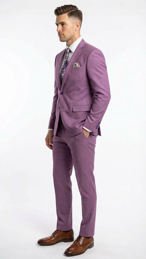 Alberto Nardoni men's light purple suit, tailored fit. Single-breasted blazer with notched lapels, structured shoulders, and flap pockets. Subtle textured fabric. Matching trousers, mauve accents on buttons.
