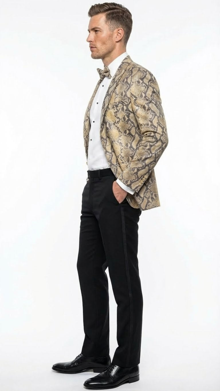 Alberto Nardoni men's blazer. Beige and black snakeskin print, fitted single-breasted design. Textured material with structured shoulders and smooth lapels for a tailored look.