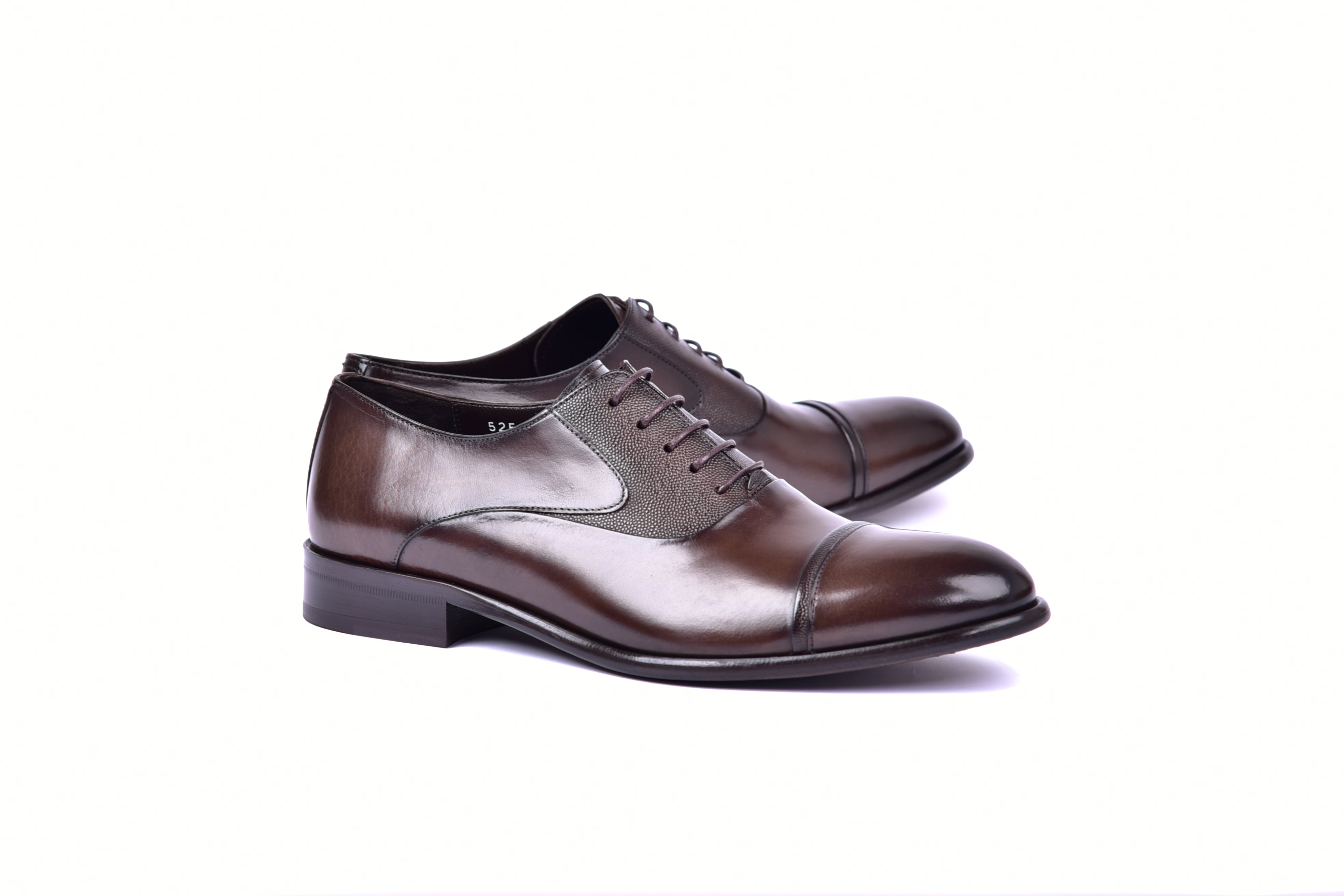 C001201-5256 Cap toe Lace up- Brown