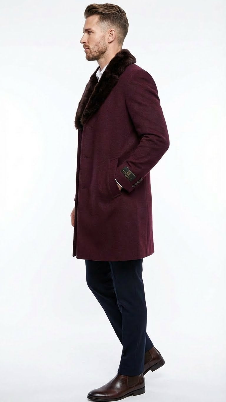Men's burgundy three-quarter overcoat with faux fur collar. Straight silhouette, single-breasted, front pockets, button closure, and contrasting cuffs.