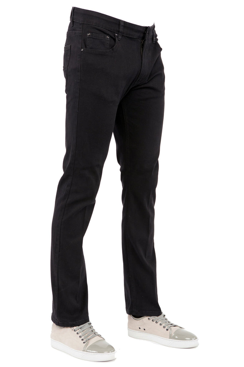 Slim fit Jean in Black