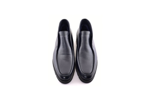 C187-7520 Shearling Lined Chukka Boot-Navy