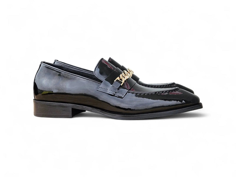 Carrucci Amber Patent Leather Chain Loafers