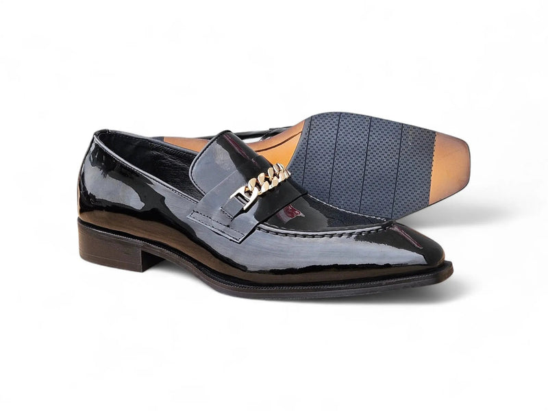 Carrucci Amber Patent Leather Chain Loafers