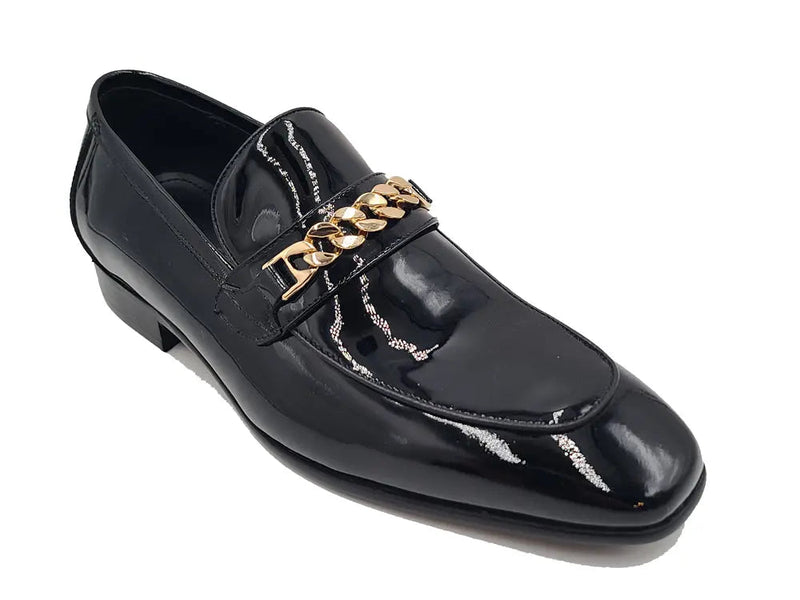 Carrucci Beveled Squared Toe Patent Leather Loafer