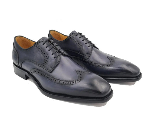 Men’s Wingtip Oxford with Blucher Construction