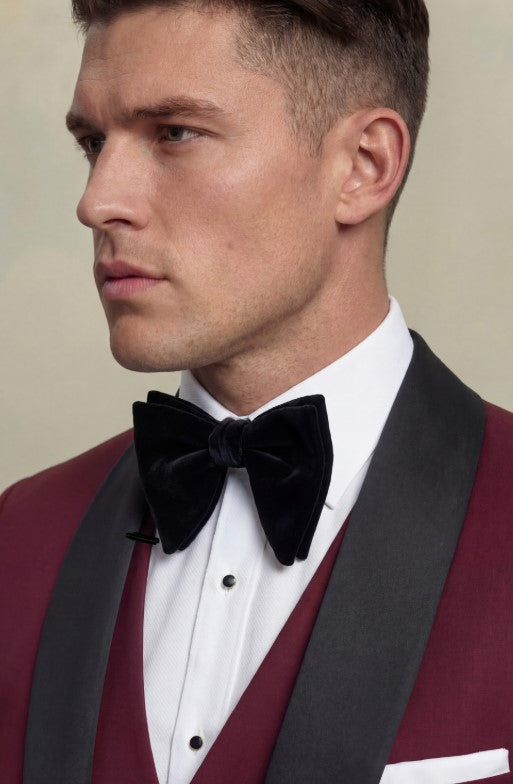 Classic Black Tuxedo – 3 Piece