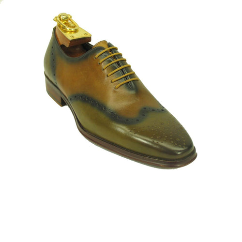 Mens Two Tone Contrast Leather Wingtip Dress Shoe in Black