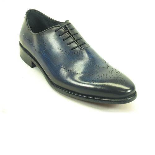 Mens Carrucci Whole Cut Leather Medallion Dress Shoe in Burgundy