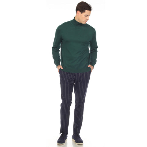 Alberto Nardoni men's hunter green turtleneck sweater. Fitted silhouette, long sleeves, and high collar. Smooth knit fabric with a uniform, classic solid green color.