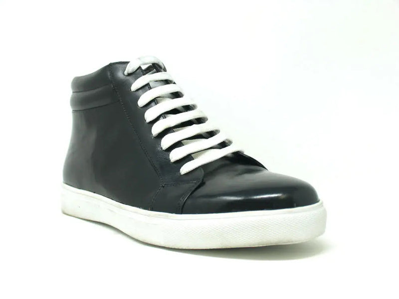 Carrucci High Top Side Zipper Leather Sneaker