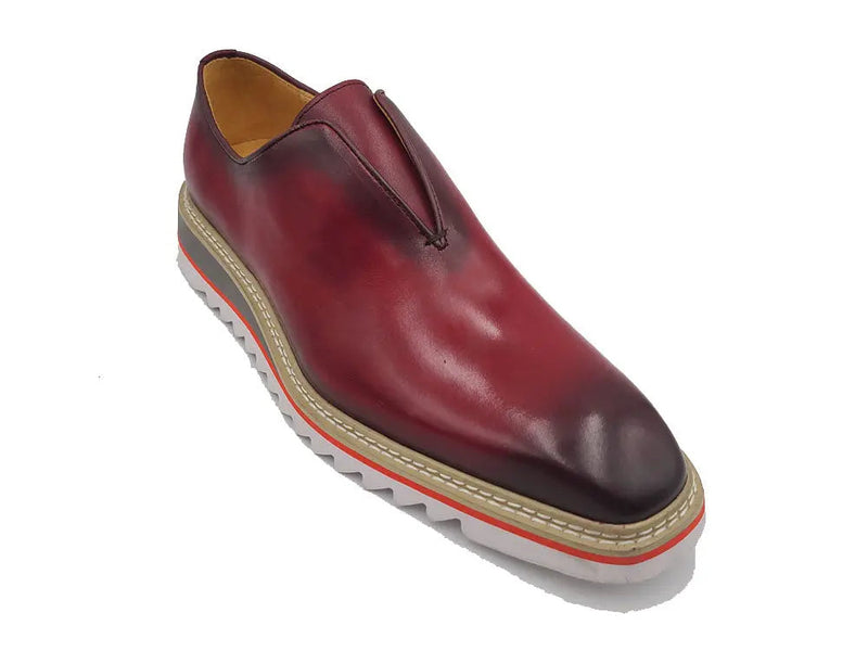 Carrucci Laceless Loafer with Contrast color lightweight sole