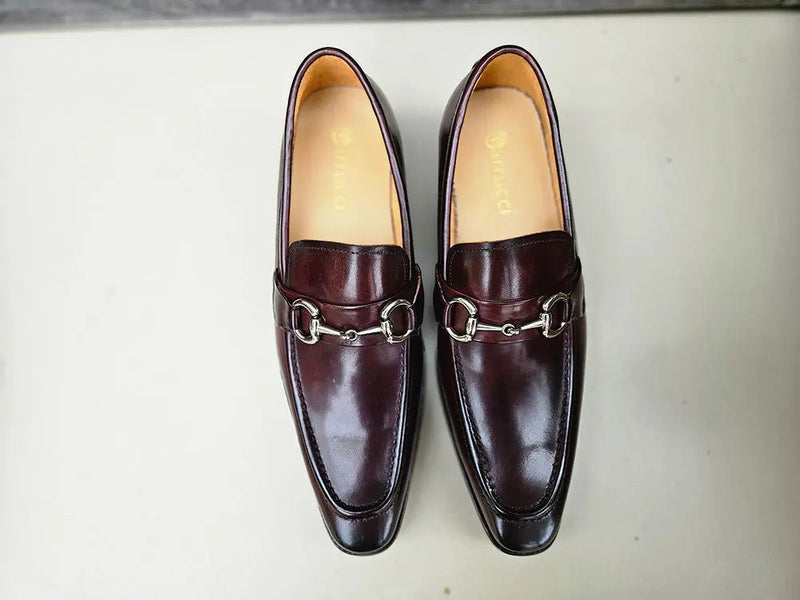 Carrucci Men's Burnished Signature Buckle Loafer