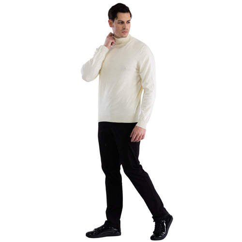 Alberto Nardoni men's off-white turtleneck sweater. Fitted silhouette with long sleeves and ribbed hem. Soft, light knit fabric. Turtleneck fully covers the neck. Subtle texture, no visible patterns.