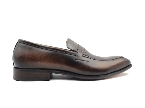 Mens Classic Leather Penny Loafersā Signature Style