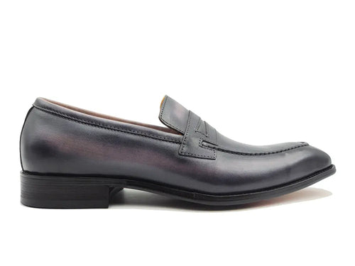 Mens Classic Leather Penny Loafersā Signature Style