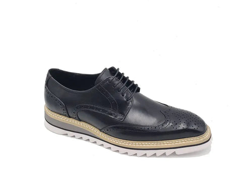 Modern Wingtip Blucher Oxford with Lightweight Sole