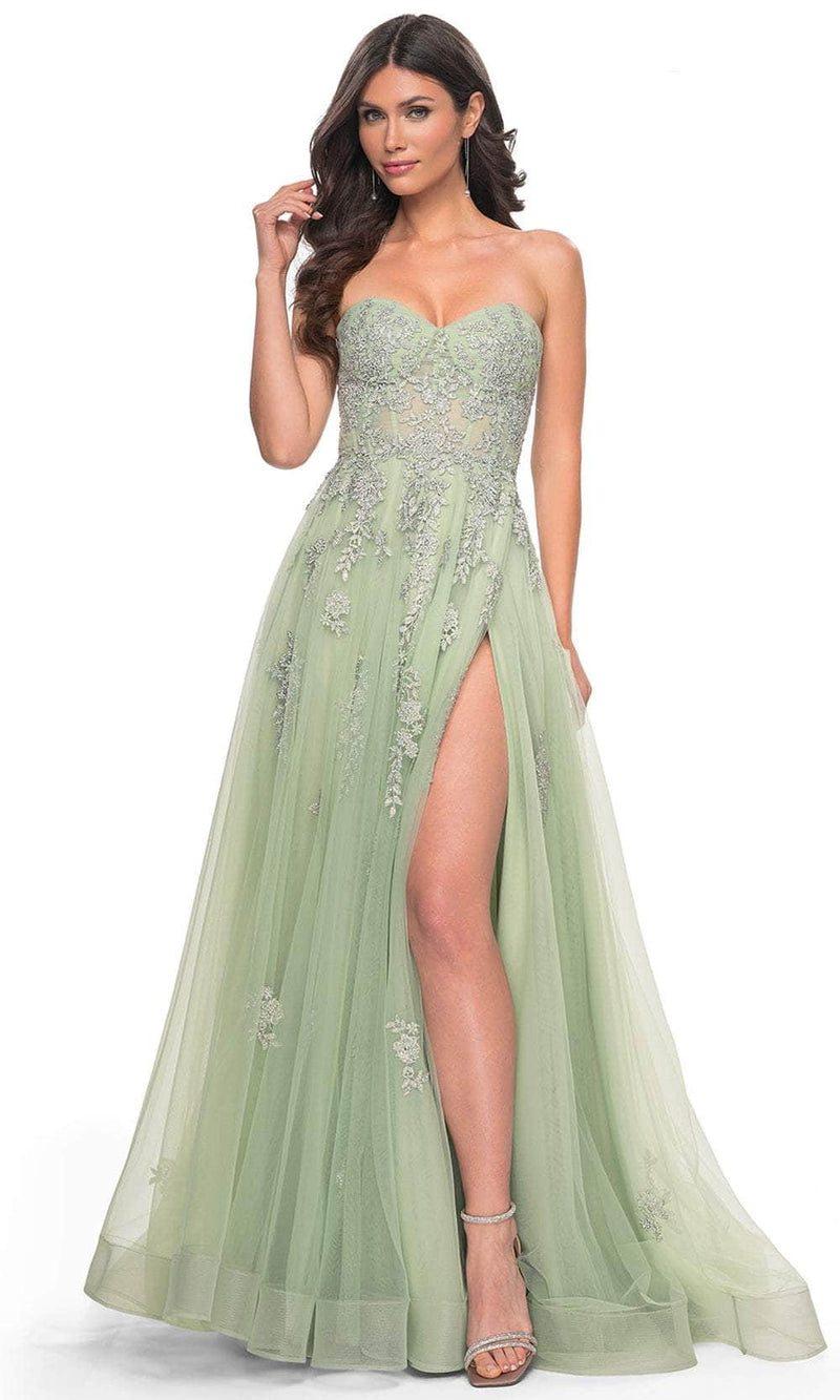 La Femme 32084 Lace Ornate Sweetheart Prom Dress