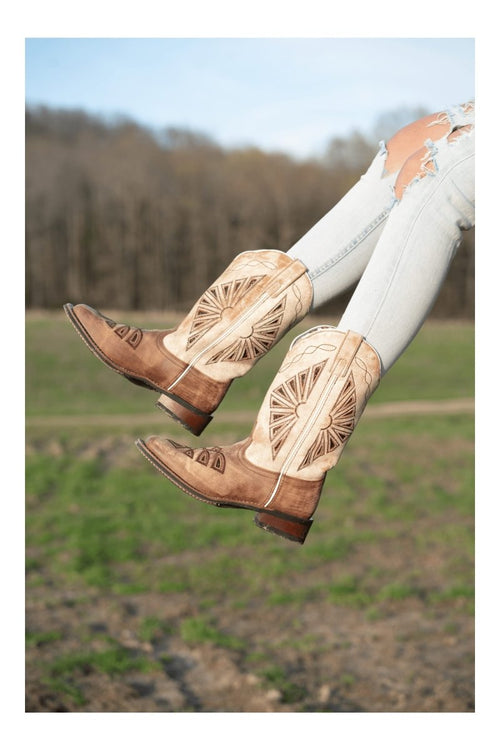 Laredo Kite Days women's boots: two-tone tan/beige leather, broad square toe, western stitching, and a stacked heel. Stylish and stable design.
