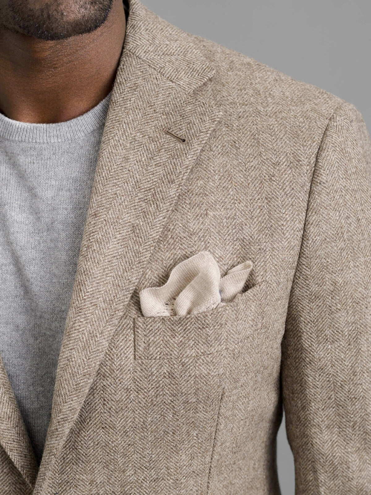 Men’s Light Beige Herringbone Tweed Suit with Vest – Classic Three Piece Formal Suit, Vintage Business Wedding Outfit, Elegant Smart Casual Attire