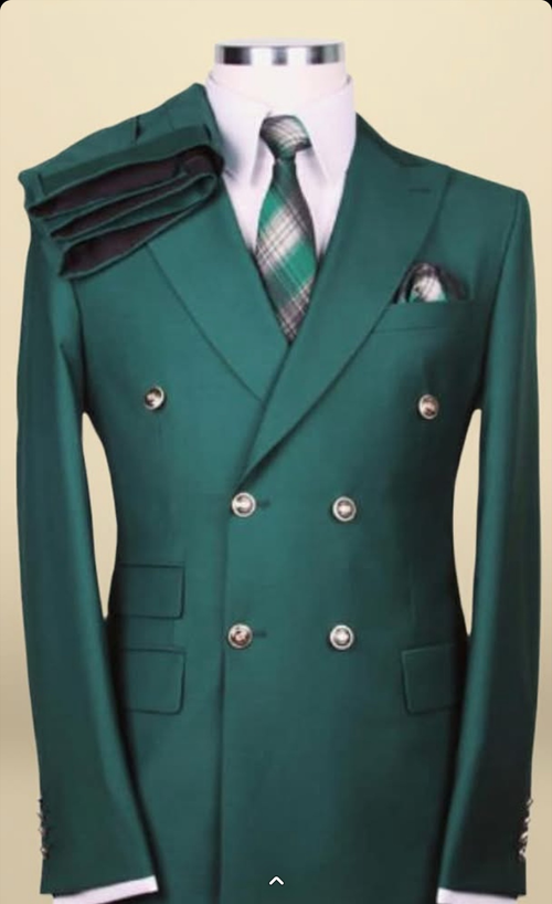 Men’s dark green double-breasted blazer featuring a tailored silhouette, made of a textured fabric, with silver-tone buttons and notched lapels, and a breast pocket with a patterned pocket square.