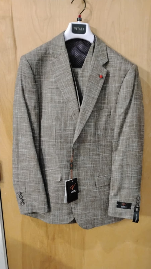Vitali Brand Men’s Grey Textured Patterned 3 Piece Suit – Modern Fit Checkered Sharkskin with Blazer, Vest & Trousers, Business Wedding
