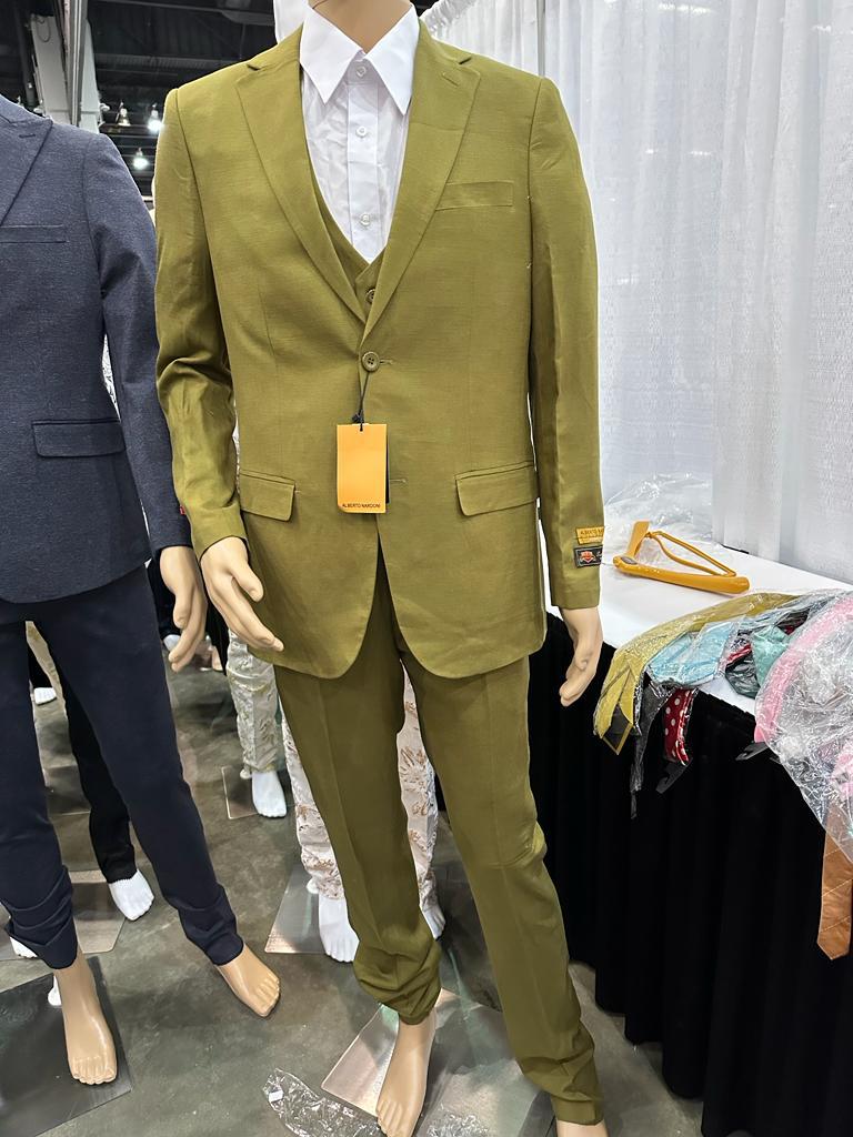 Alberto Nardoni men's olive green blazer. Tailored fit, single-breasted, notched lapel, two front pockets. Textured fabric with matching trousers. Muted olive green color.