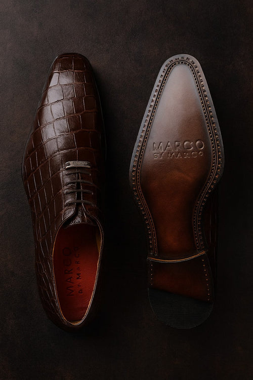 brown-alligator-oxford-shoes-on-foot-lifestyle