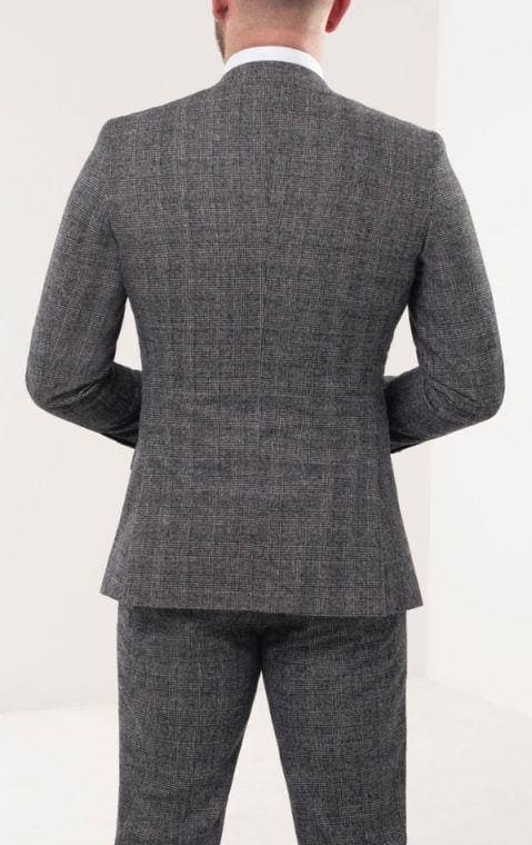 Loch Hart of Scotland Prince of Wales Check Tweed 3 Piece Suit - AlbertoNardoniStore