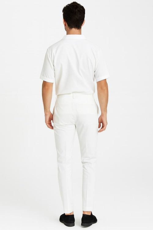 Men's white linen Renaissance shirt. Short-sleeved, loose fit with pointed collar and lace-up front. Breathable fabric in solid white.
