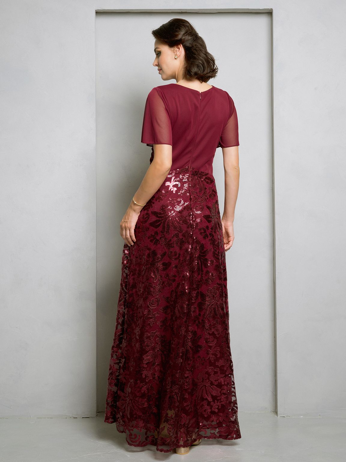Eva USA EV3519 Full-Length Sequin Lace Dress with Structured Lining