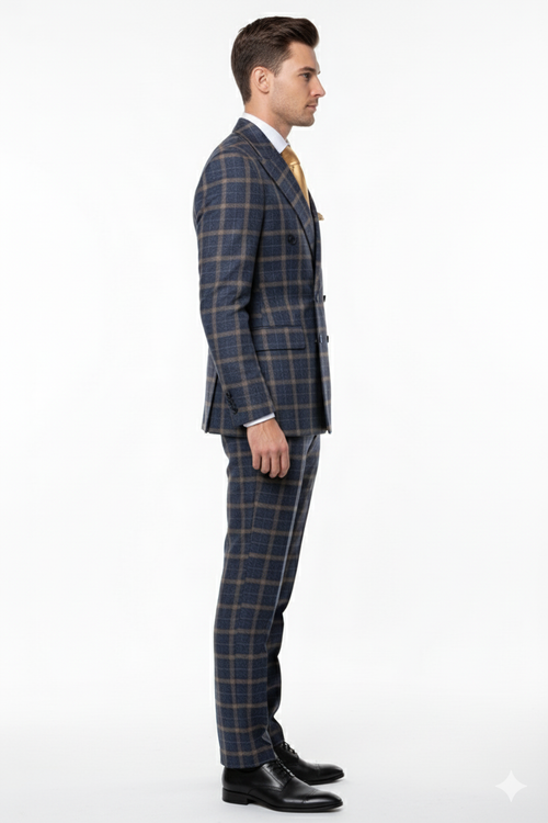 Men's double-breasted suit in camel bronze. Tailored fit, structured silhouette with subtle plaid pattern (dark blue, brown). Features: notched collar, side pockets, two front buttons. Tapered trousers.
