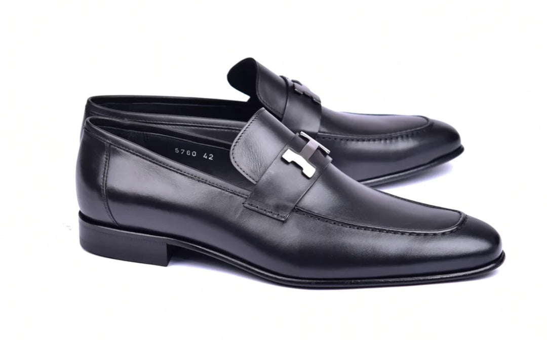 Corrente 5760 Burnished Calfskin Loafer - Black - Black - Size 13