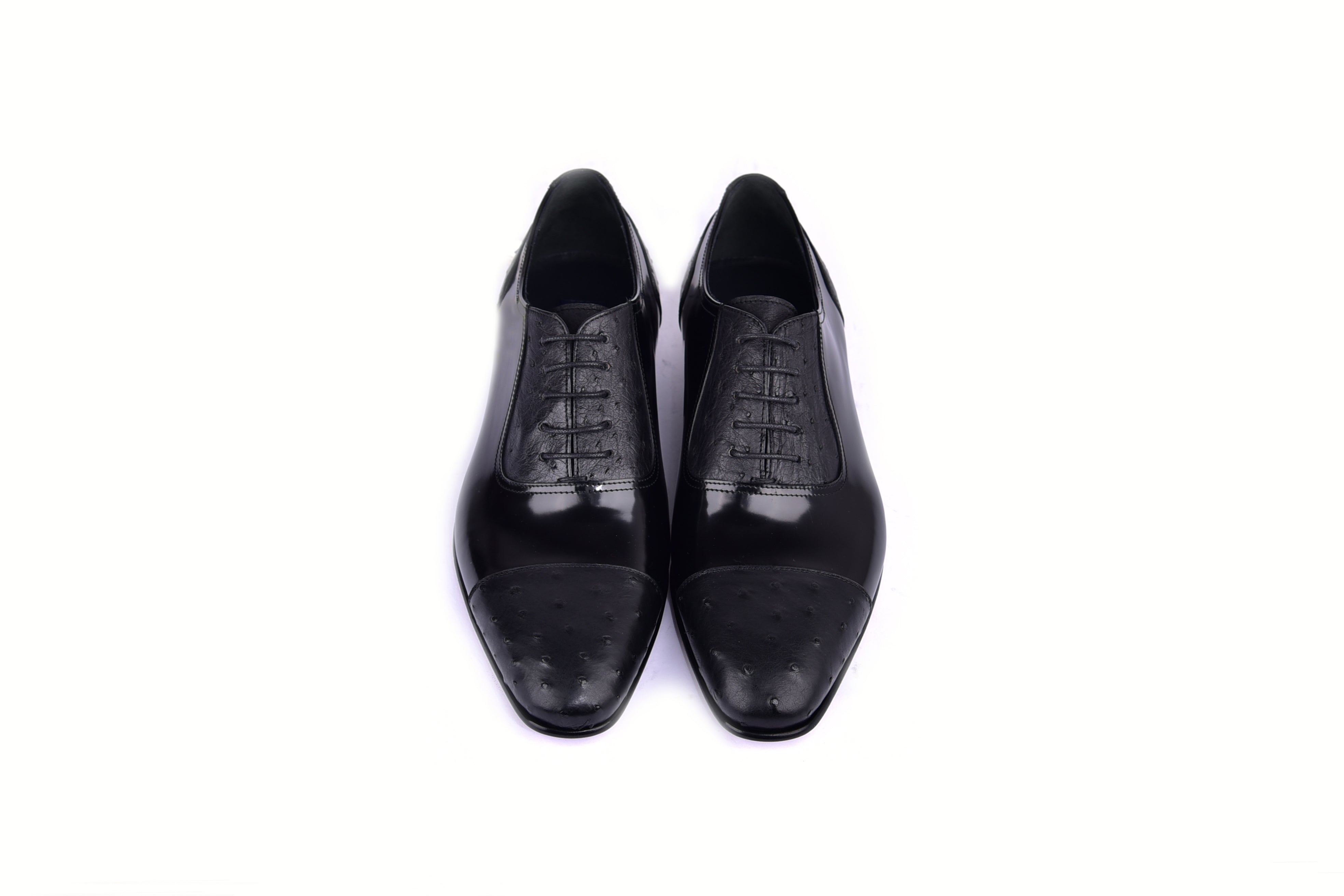 C0001301-6708 Cap toe Ostrich-Black