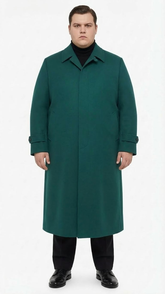 Alberto Nardoni men's green overcoat. Full-length, straight silhouette with collar & side pockets. Solid green fabric, no pattern. Button detail on sleeves.
