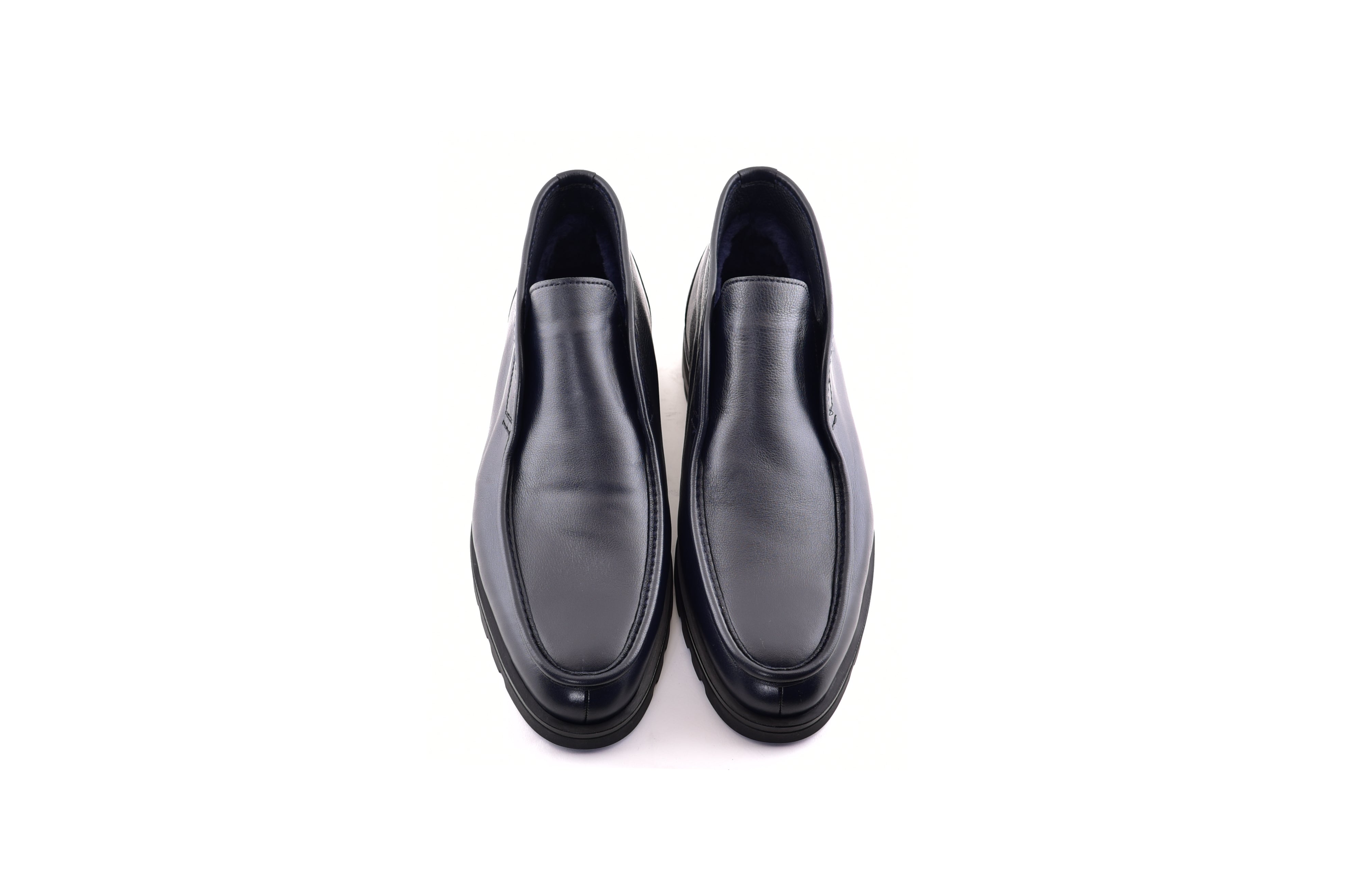 C187-7520 Shearling Lined Chukka Boot-Navy