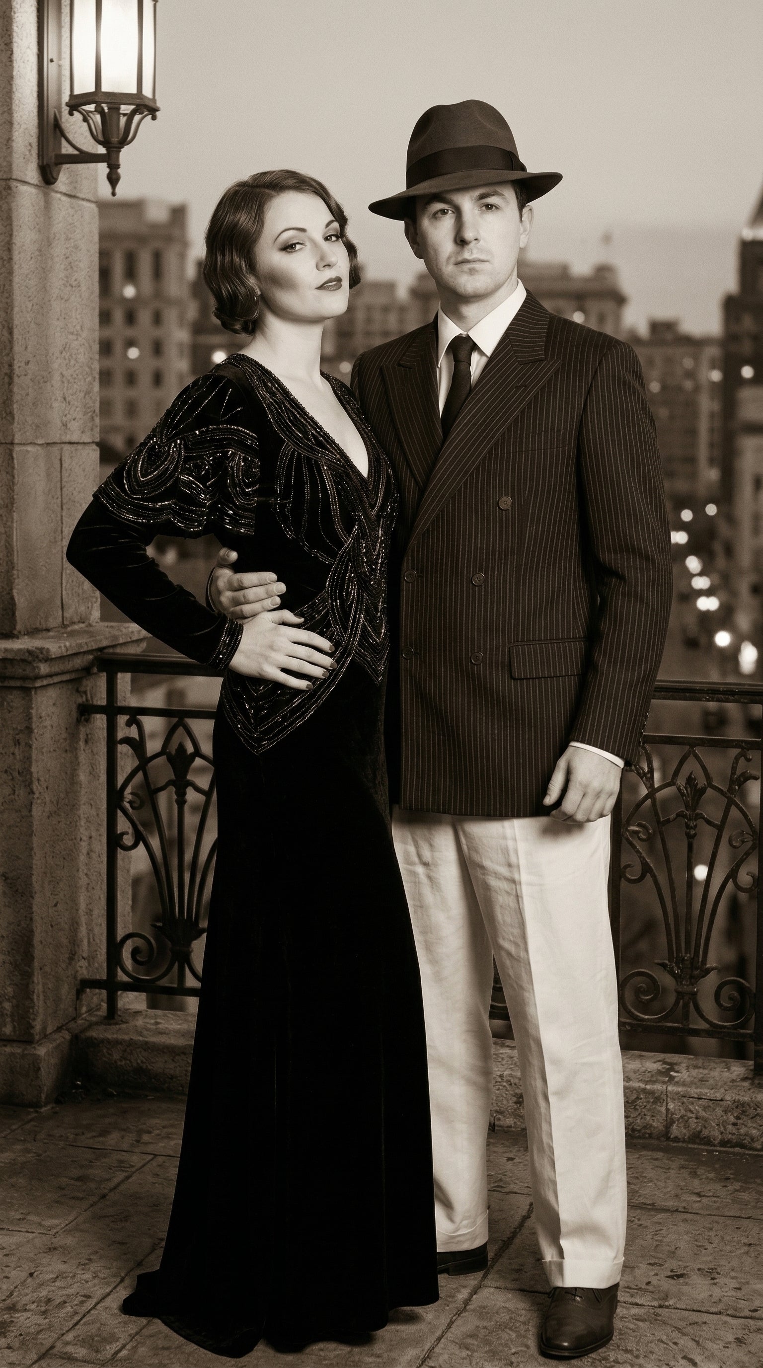 Men’s Black Pinstripe Blazer with White Pants 1920s Gangster Mob Boss Style Suit – Double Breasted Vintage Formal Jacket, Classic Party Costume Wear