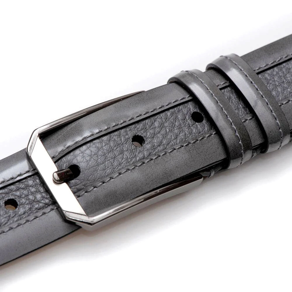 Gray Mezlan deerskin belt with a smooth finish. Features a classic rectangular buckle, multiple size holes, and contrasting edge stitching.
