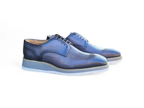 Men’s Burnished Leather Lace-Up Derby Shoes