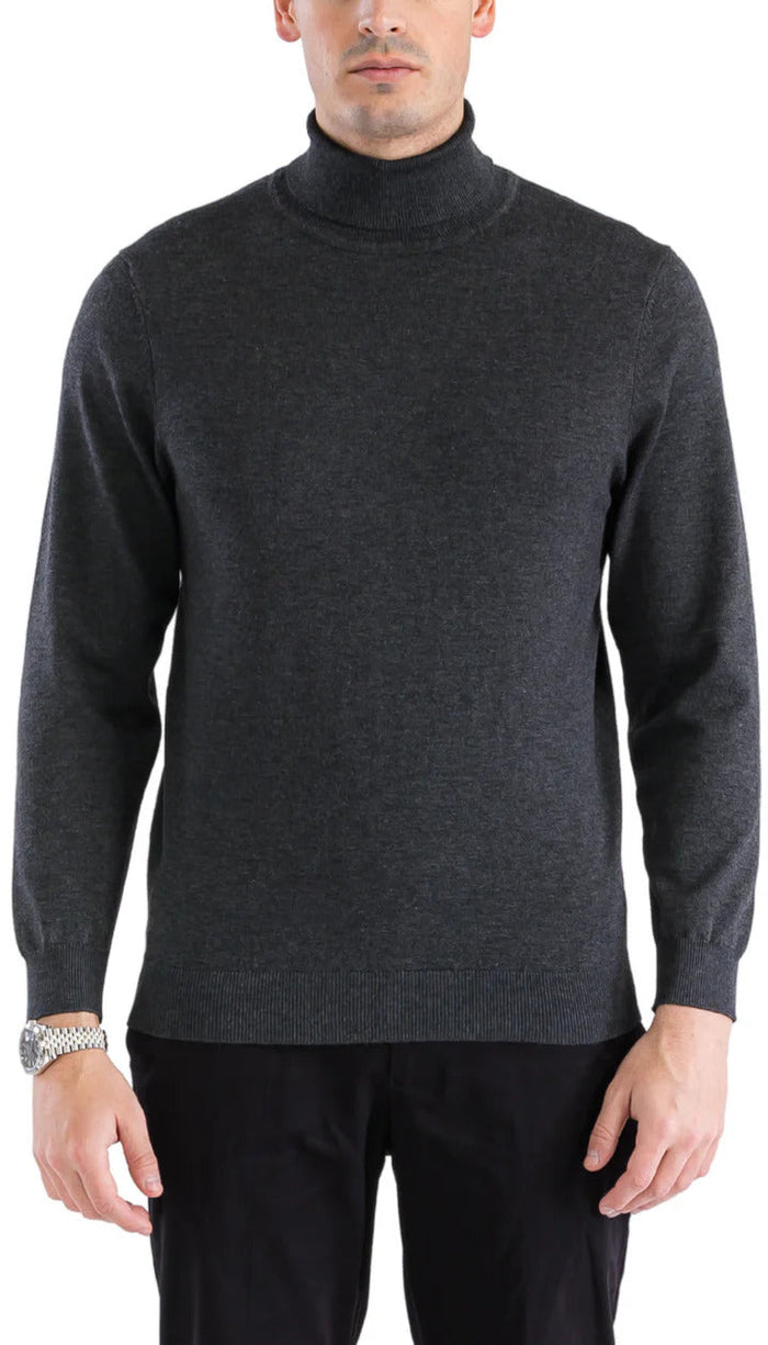 Alberto Nardoni men's charcoal pullover turtleneck sweater. Fitted, knit, smooth texture. High turtleneck, long sleeves, ribbed cuffs/hem. Solid charcoal color, streamlined silhouette.
