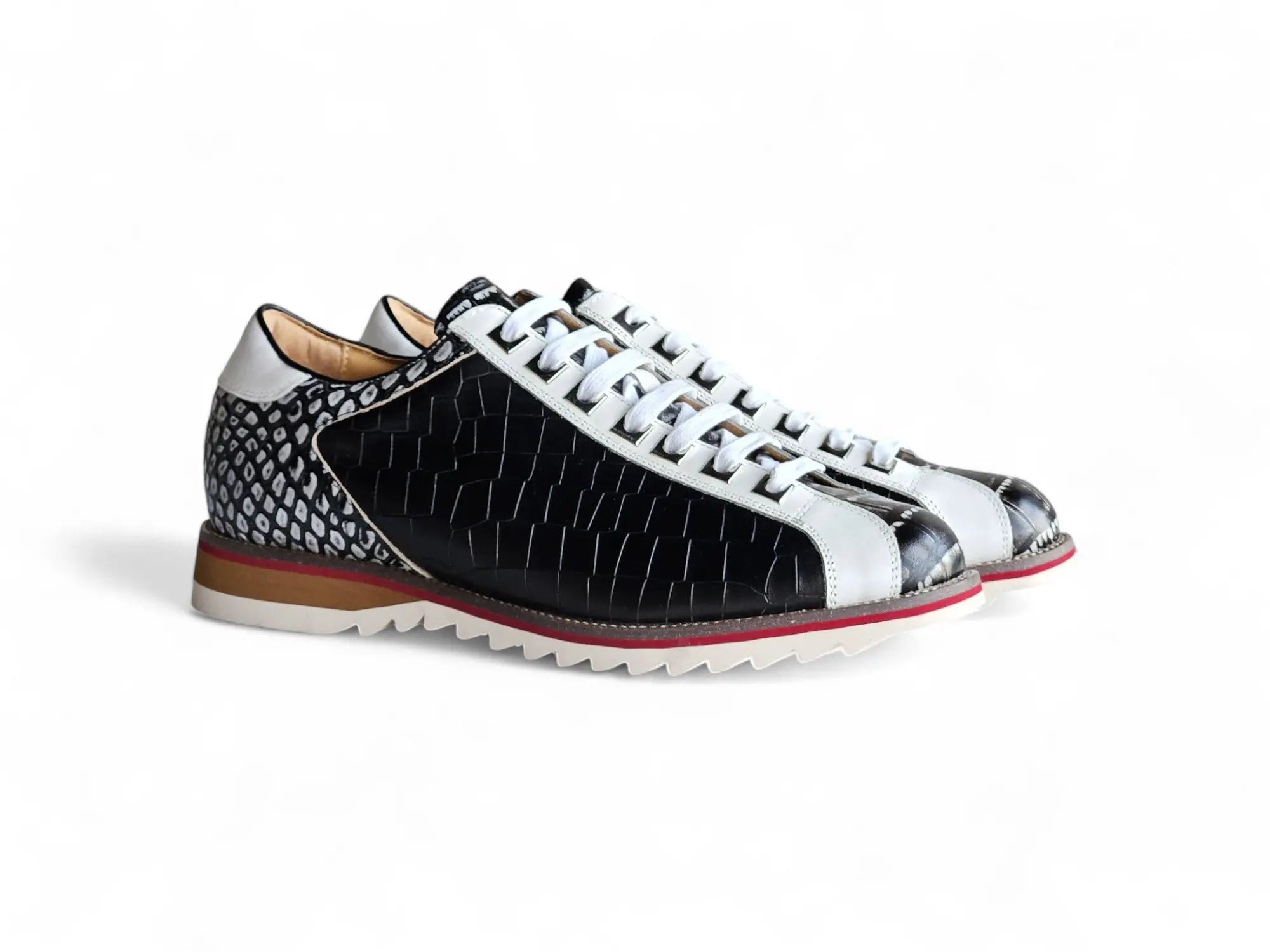 Carrucci Apex Explorer: Luxury Leather Sneaker for Men