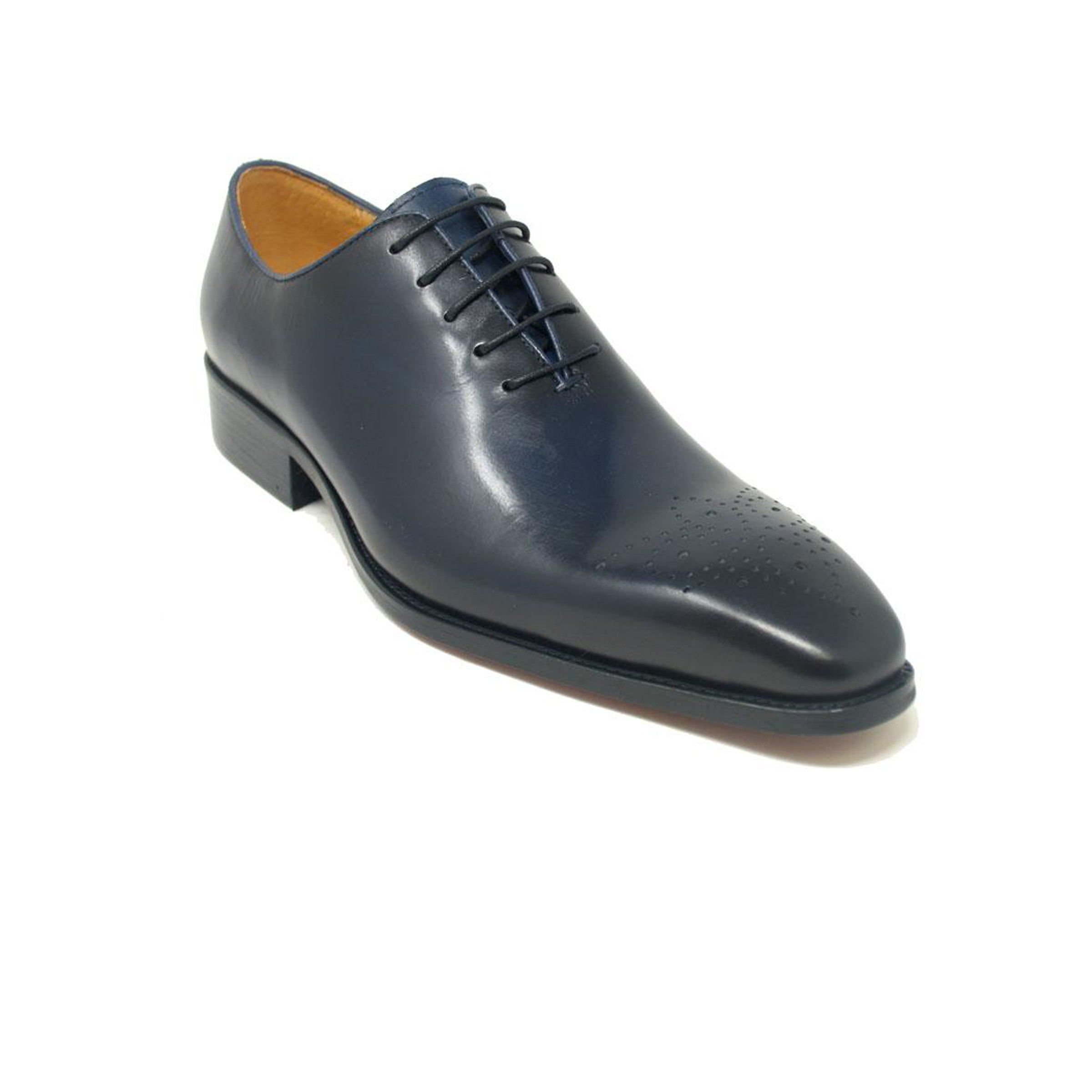 Mens Carrucci Plain Toe Medallion Dress Shoe in Chestnut