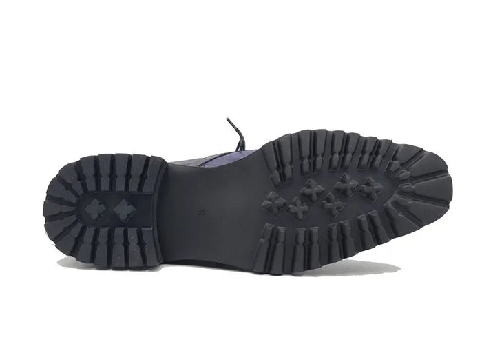 Carrucci Embossed Chukka Boot Lug Sole