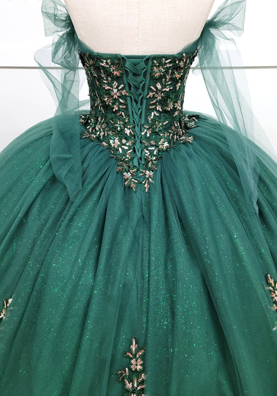 Chicas HF3086 Royal BallDress Sweetheart Floor-Length Corset Sequin Tulle Dress
