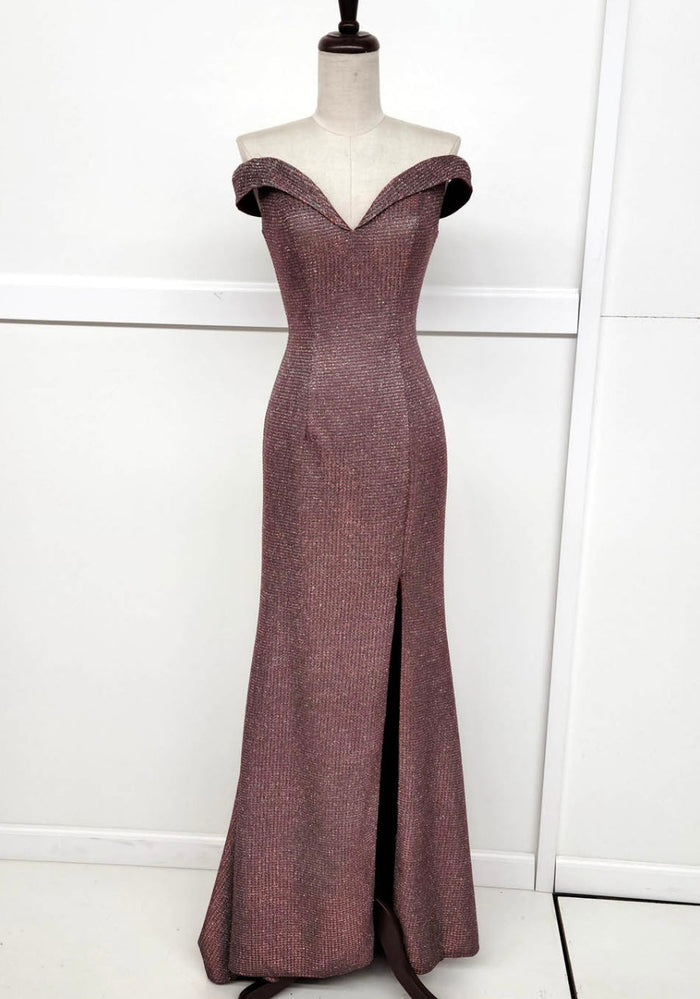 Chicas C7526 Evening Gold Sweetheart Floor-Length Fabric Dress