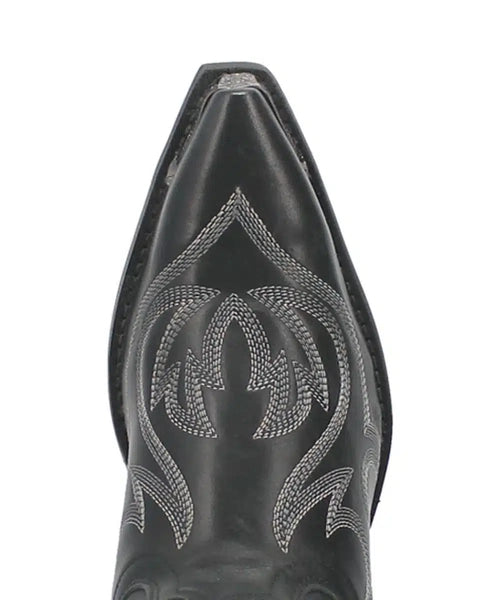 Laredo Jameson men's boots: black leather, pointed toe, and silver stitched upper. Features smooth vamp and tall shaft with rounded top.
